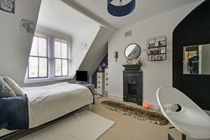Bedroom- click for photo gallery